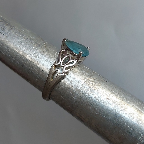 Dyadema S925 Sterling Silver Teardrop Blue Stone Cocktail Ring Size 8 - Picture 6 of 7